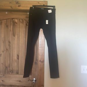 Black Express Mid Rise Skinny Jeans NWT 8L